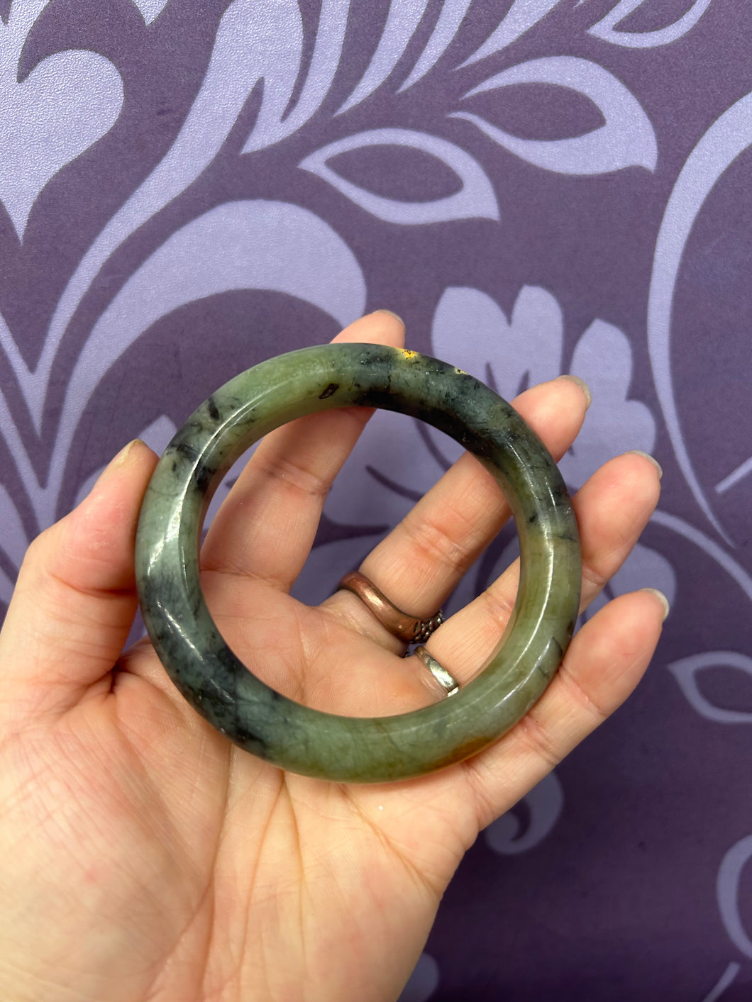 JADE BANGLE 5.6CM