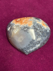 AGATE CRYSTAL CLUSTER HEART 6.7CM