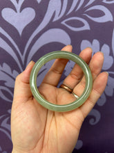 Load image into Gallery viewer, JADE BANGLE 5.1CM
