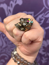 Load image into Gallery viewer, SKULL RING WITH FLOWER
