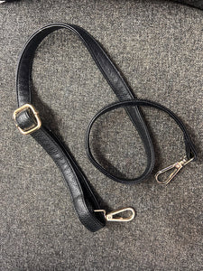 BAG STRAP BLACK WITH GOLD CLASP 64-109CM