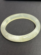 Load image into Gallery viewer, JADE BANGLE 5.2CM
