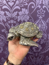 Load image into Gallery viewer, MOSAIC SILVER TURTLE L 17*17CM
