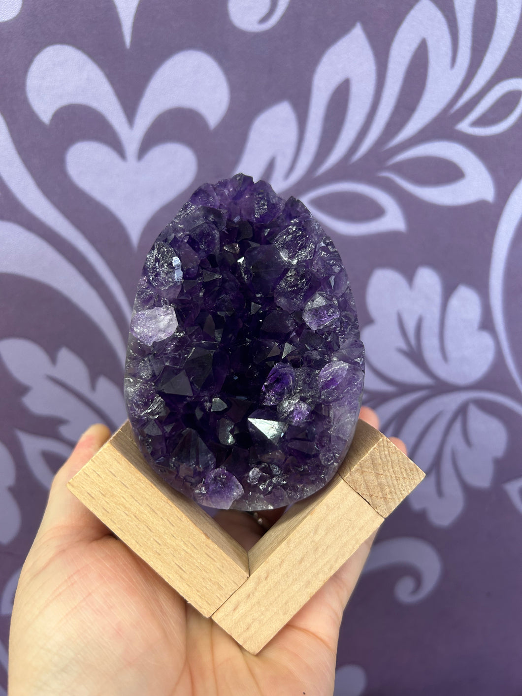 URUGUAY AMETHYST CLUSTER EGG 8.2*5.9CM