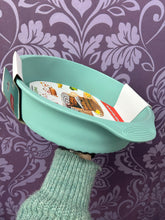 Load image into Gallery viewer, SILICONE CAKE PAN 23CM
