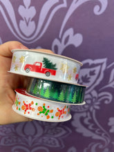 Load image into Gallery viewer, CHRISTMAS RIBBON ROLL FESTIVE 2M 1PC
