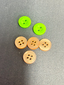 BUTTON MIX 1.1CM 6PCS