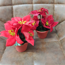 Load image into Gallery viewer, CHRISTMAS RED POINSETTIA FLOWER POT 15*8CM 1PC
