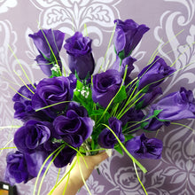 Load image into Gallery viewer, ARTIFICIAL FLOWER PURPLE ROSE 7HEADS 1BUNCH
