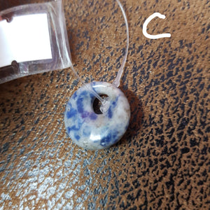 Natural stone pendant 1.8cm 1pc