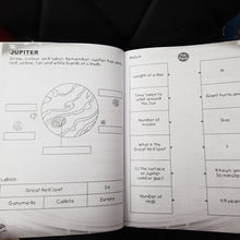 Load image into Gallery viewer, ACTIVITY BOOK GETTING TO KNOW PLANET HOPPING 32PG
