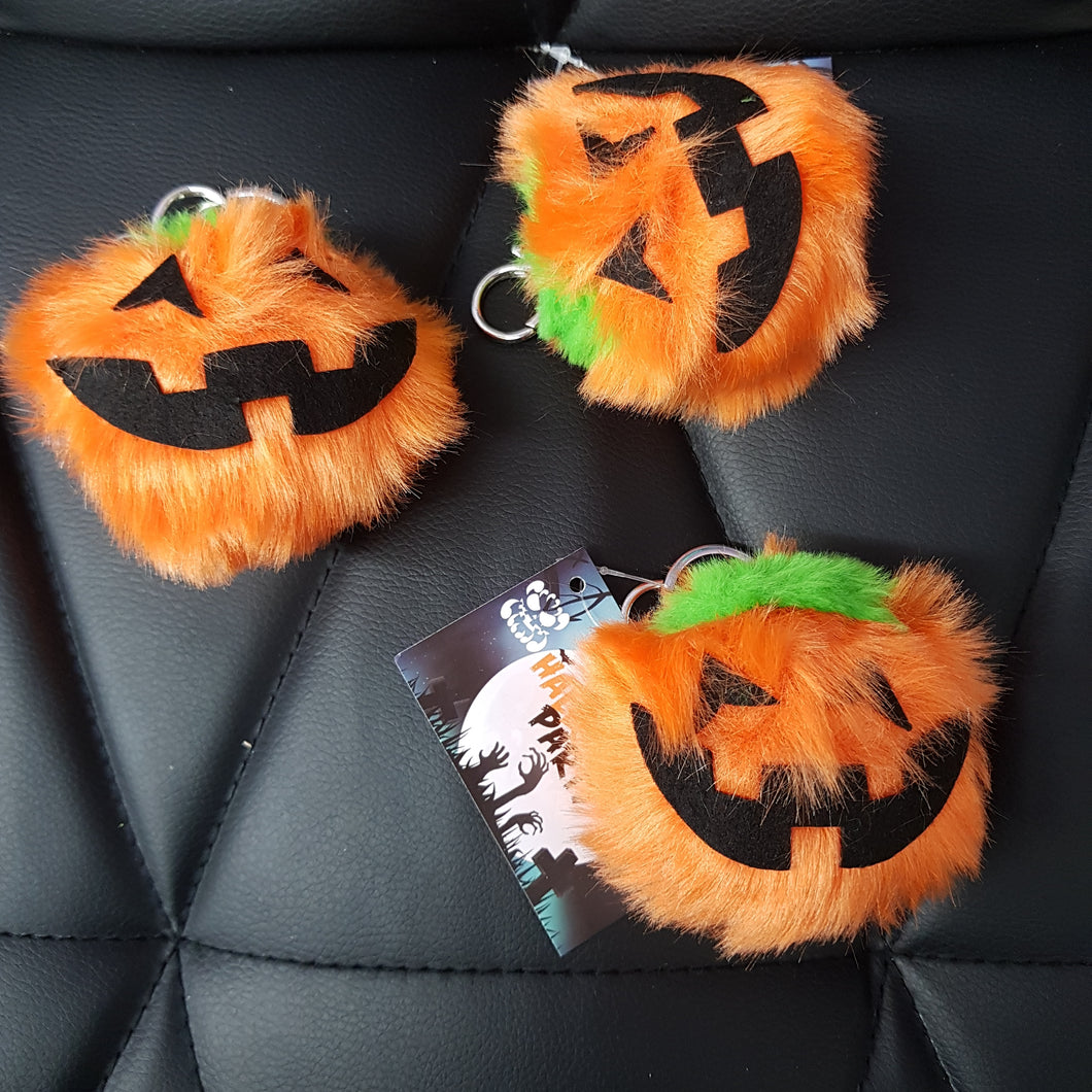 PUMPKIN POM POM BALL KEYCHAIN 10CM 1PC