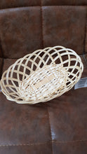 Load image into Gallery viewer, BAMBOO OVAL BASKET 20*14CM
