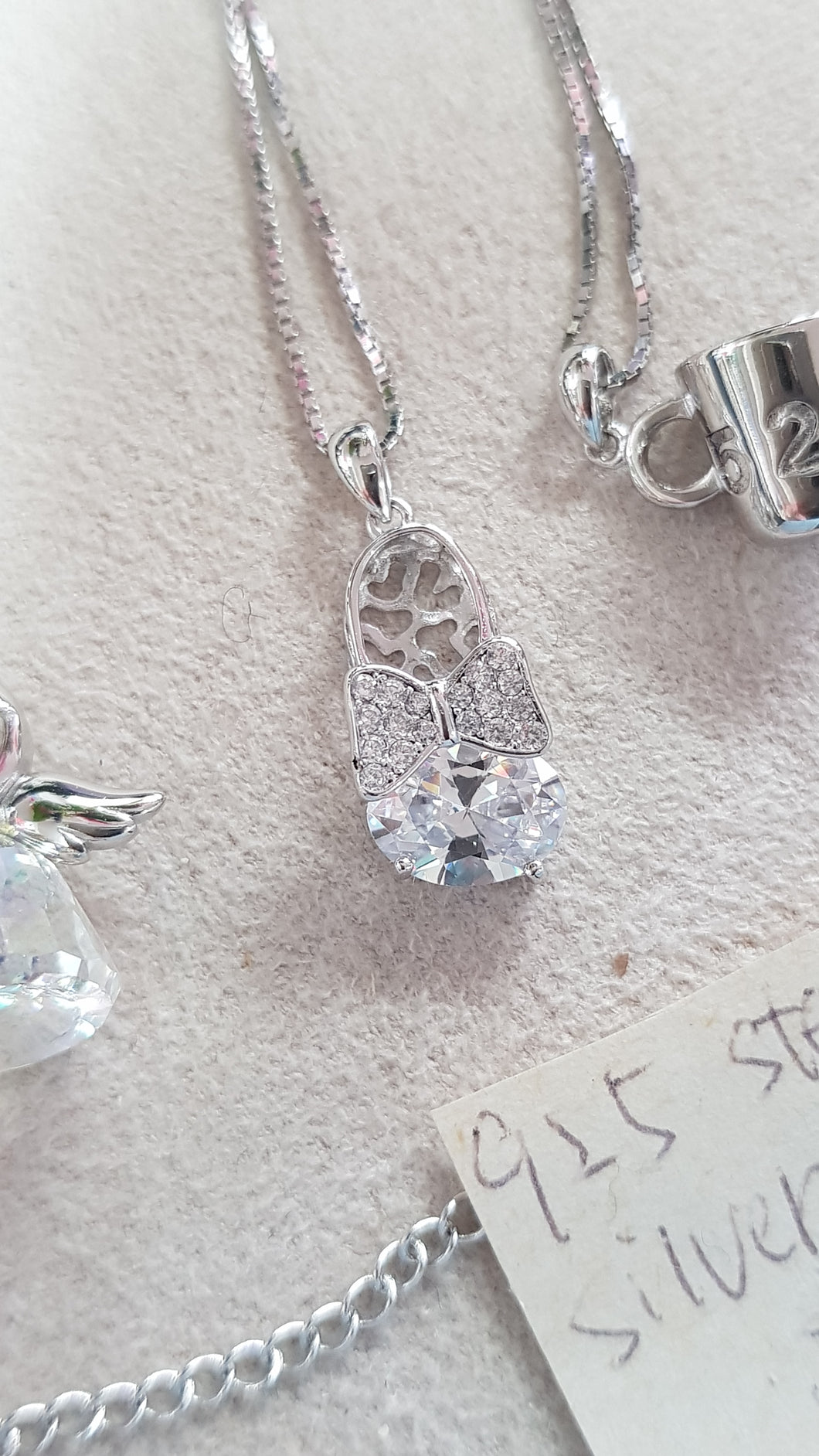 925 STERLING SILVER NECKLACE WITH SWAROVSKI CRYSTALS SHOE