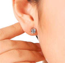 Load image into Gallery viewer, 925 STERLING SILVER EARRINGS SWAROVSKI CRYSTAL 8MM
