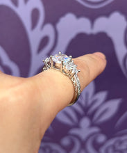 Load image into Gallery viewer, 925 STERLING SILVER SWAROVSKI CRYSTAL RING
