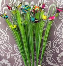 Load image into Gallery viewer, BUTTERFLIES GRASS 75CM 1 BUNCH
